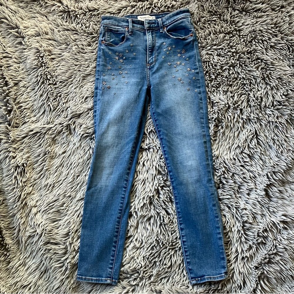 Abercrombie and  Fitch- 26- Super Skinny Ankle High Rise Jeans Embroidered Stars